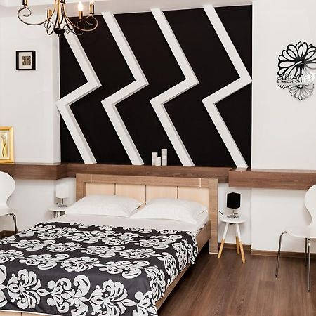 Apartments Zefir 리비프 외부 사진